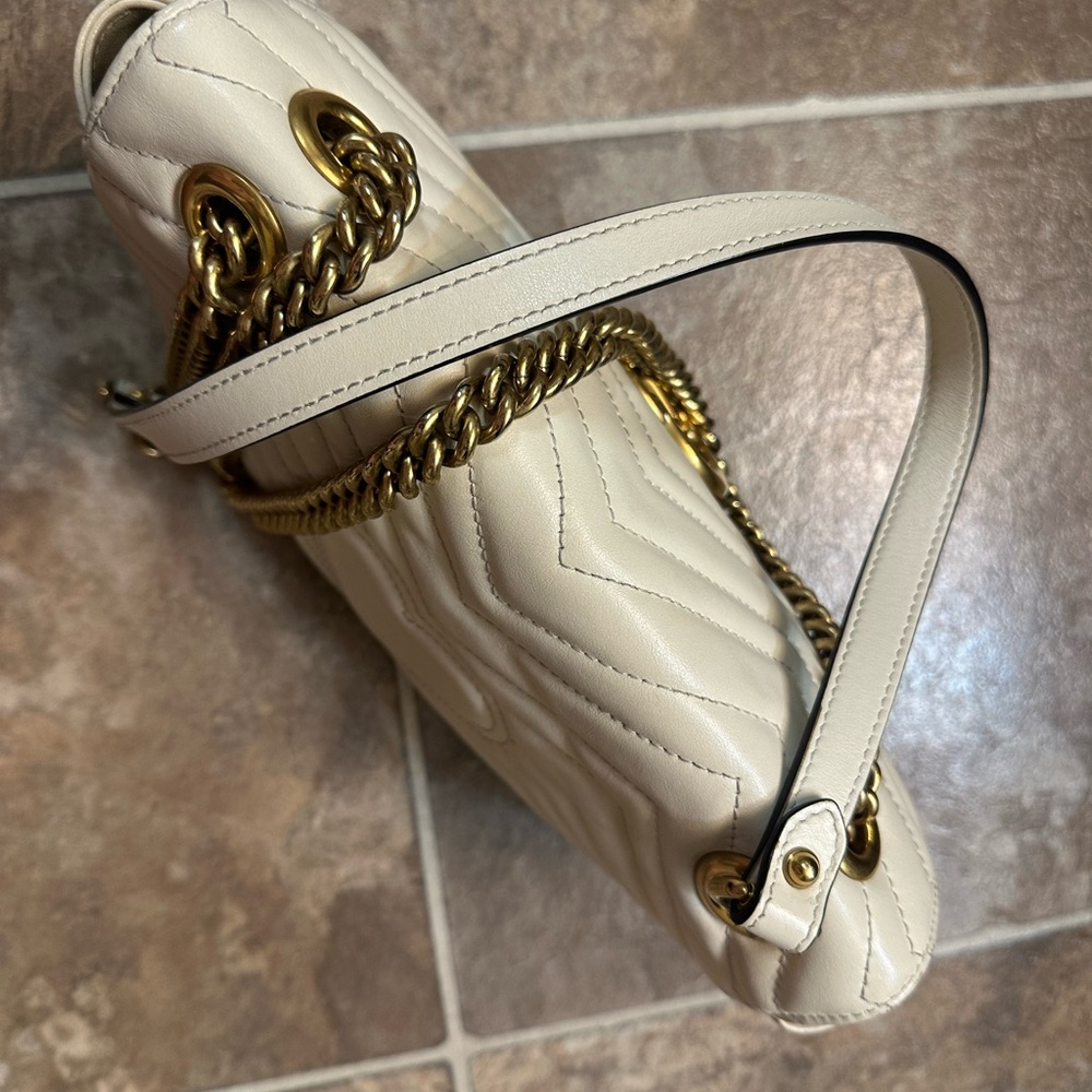 Small gucci crossbody - Picture 16 of 17